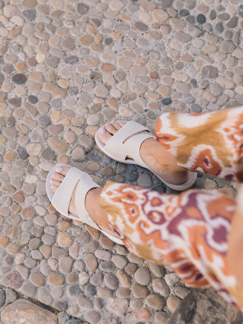 Coshy Original – Die Hallux-freundliche Pantolette, Sand, hi-res